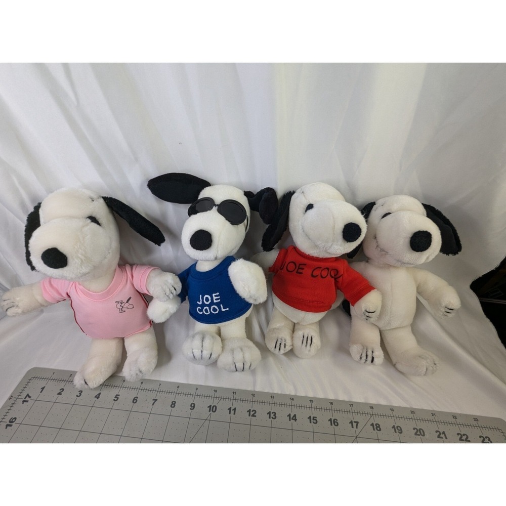 Peanuts Snoopy Joe Cool Dog Beagle Plush Lot About 10 Inch Stuffed Animal Toy